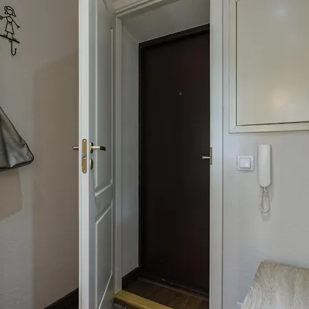 Private 50m2 With Free Wifi And Parking Lejlighed