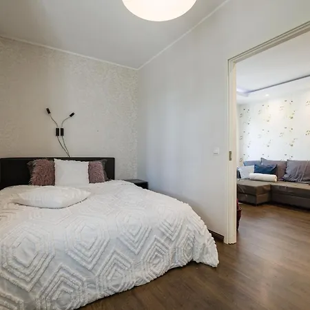 Private 50m2 With Free Wifi And Parking *